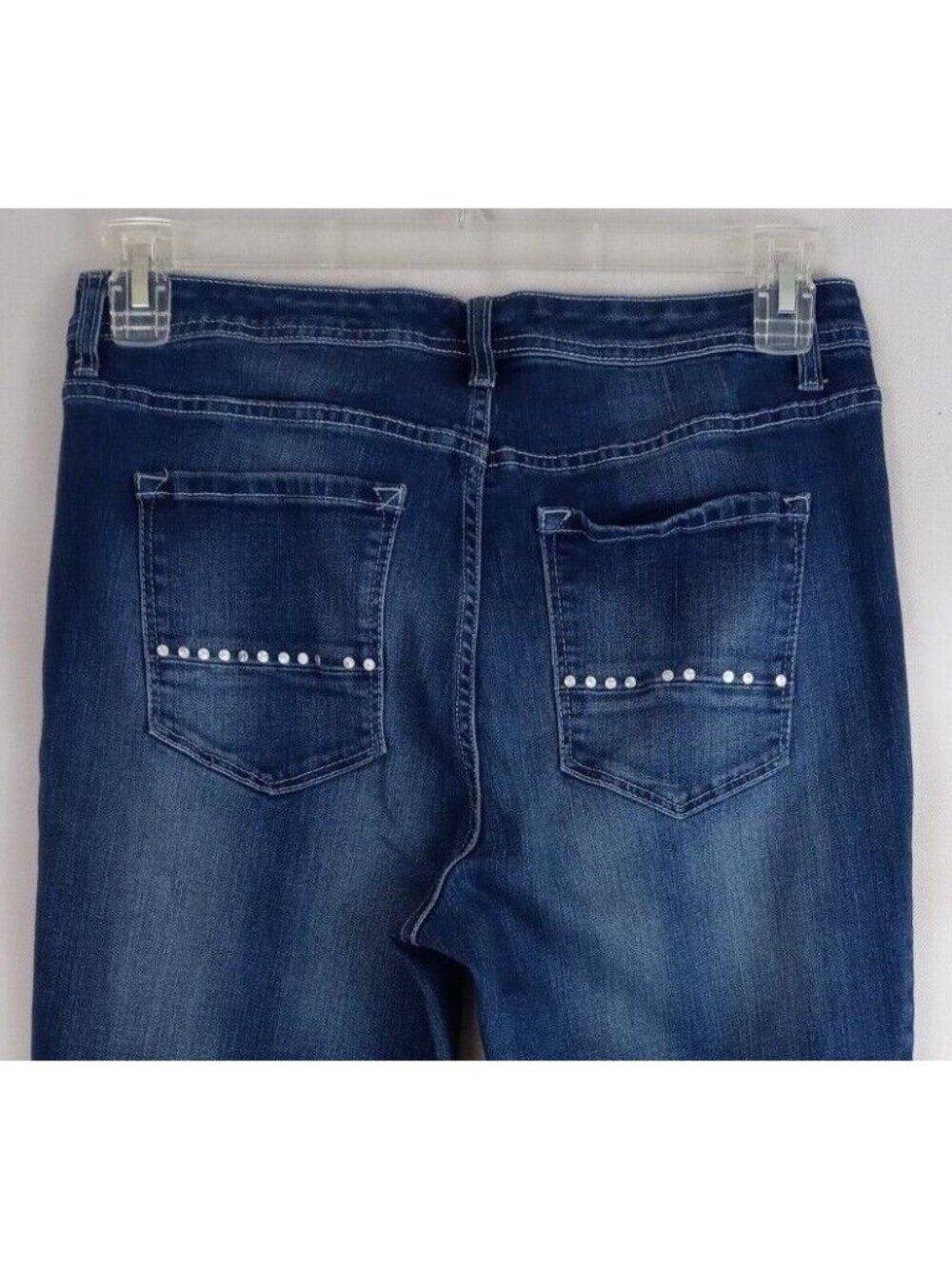 Nine West Taylor Cuffed Capri Distressed Whiskered Studded Jean Capri Size 10